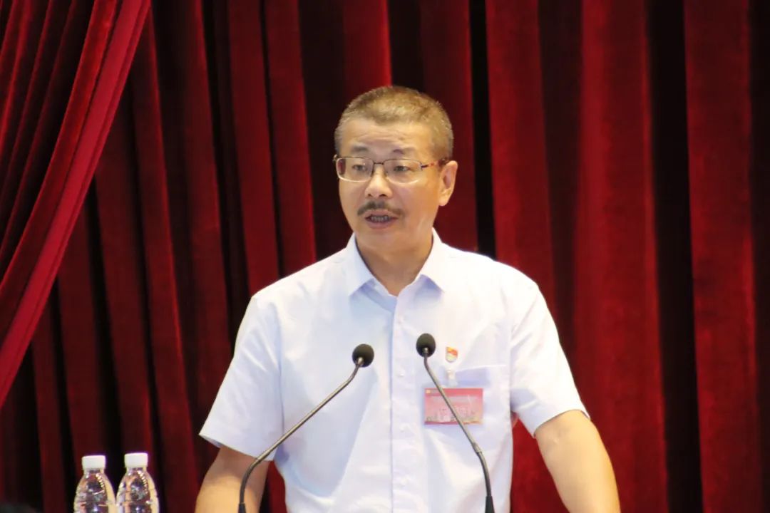 1714116632540605.jpg Z6尊龙召开第四届职工代表大会第一次会议8.jpg