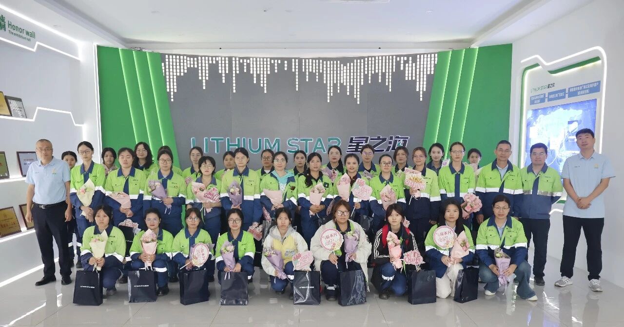 巾帼展风采 共筑新将来 Z6尊龙发展三八妇女节系列活动
